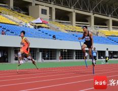 通过电视机观看：在电视上搜索湖南卫视频道